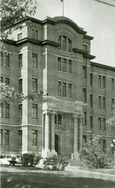 Le Grand Séminaire St-Thomas-d'Aquin de Chicoutimi