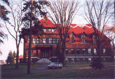 Le Grand Séminaire de Chicoutimi.